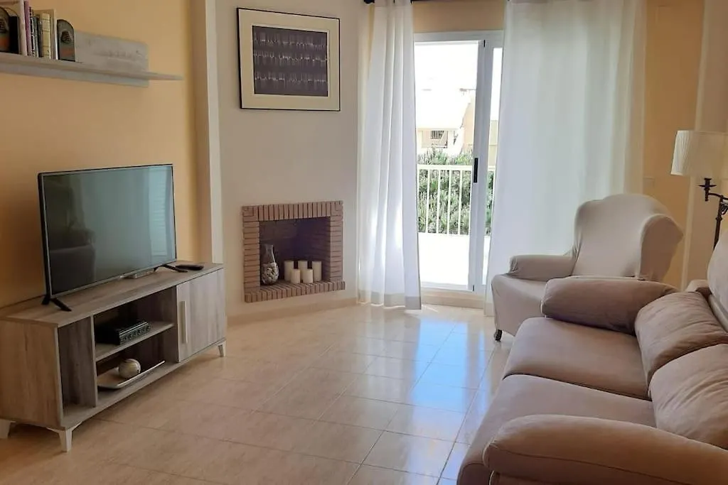 Atico Con Terraza Abierta/Open Terrace Apartment Mijas