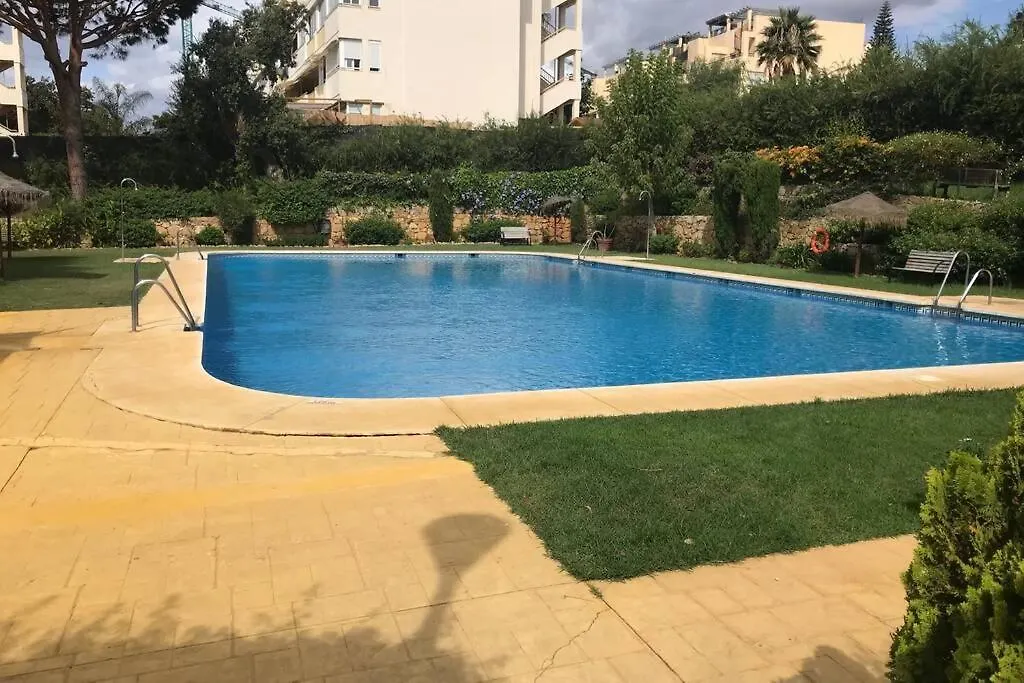 Atico Con Terraza Abierta/Open Terrace Apartment Mijas